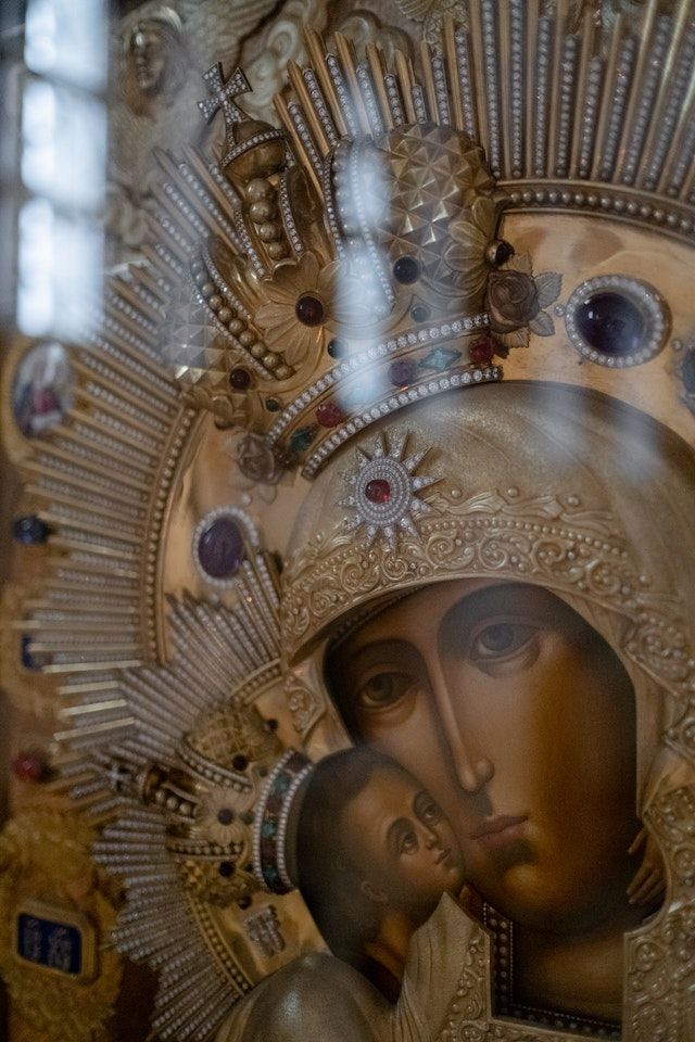 Virgenes encontradas. Virgenes negras. Historia