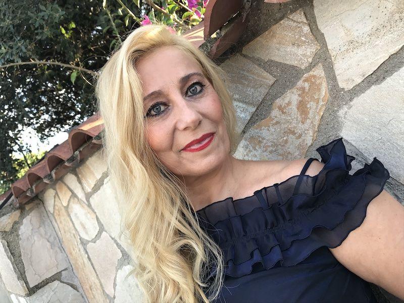 Esther López, terapeuta especialista en constelaciones familiares y Healing Love