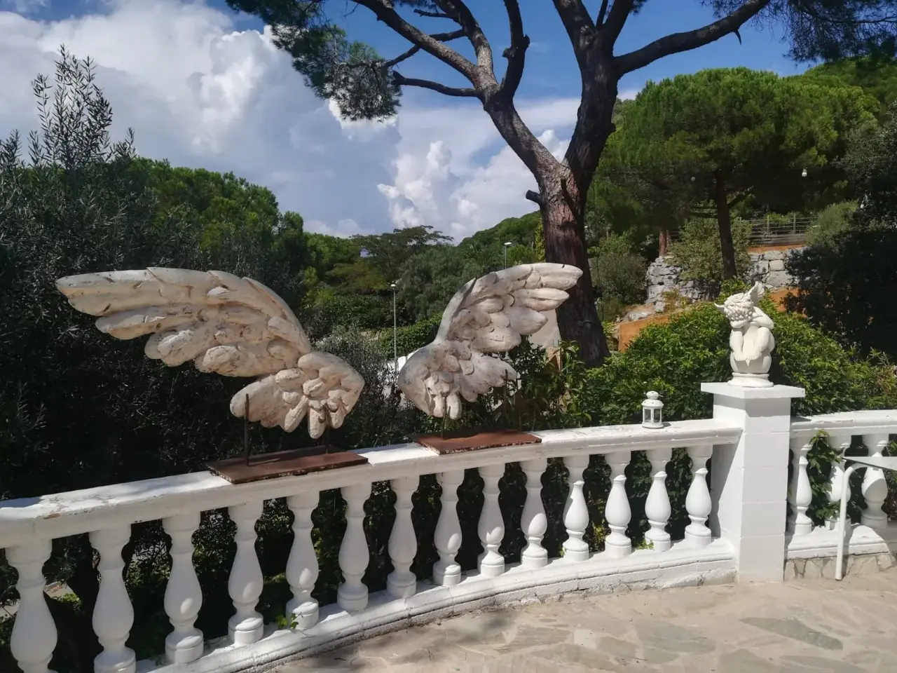 Garden with angel-wing sculptures at the Angel Museum, Alella (Barcelona)